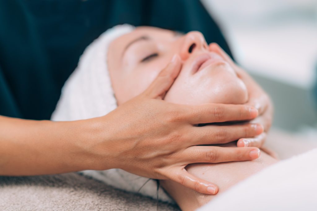 laura veda gesundheitspraxis massage 8 scaled